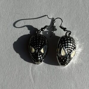 Spiderman Emblem Silver Drop Earrings 2-Inch Superhero Jewelry Marvel